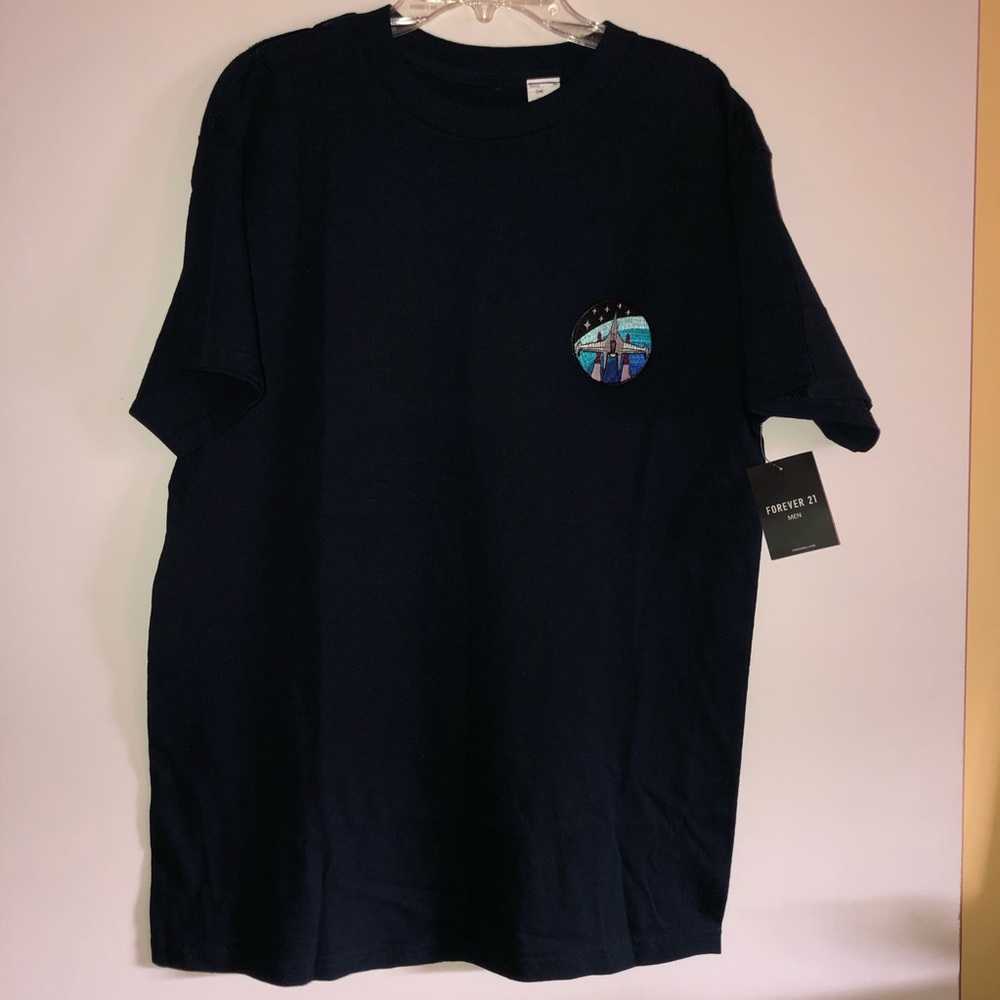 Men forever 21 t-shirt.